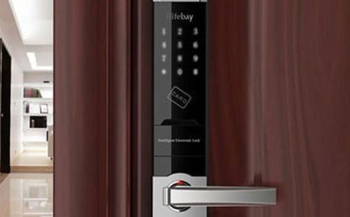 海陵24小时上门开锁公司