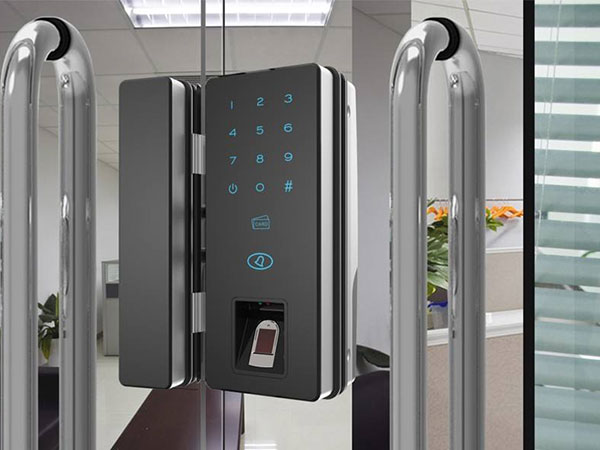 海陵24小时上门开锁公司